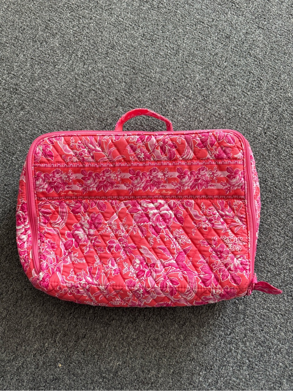 Vintage Vera Bradley Travel Case in retired Hope Toile pattern from 2006